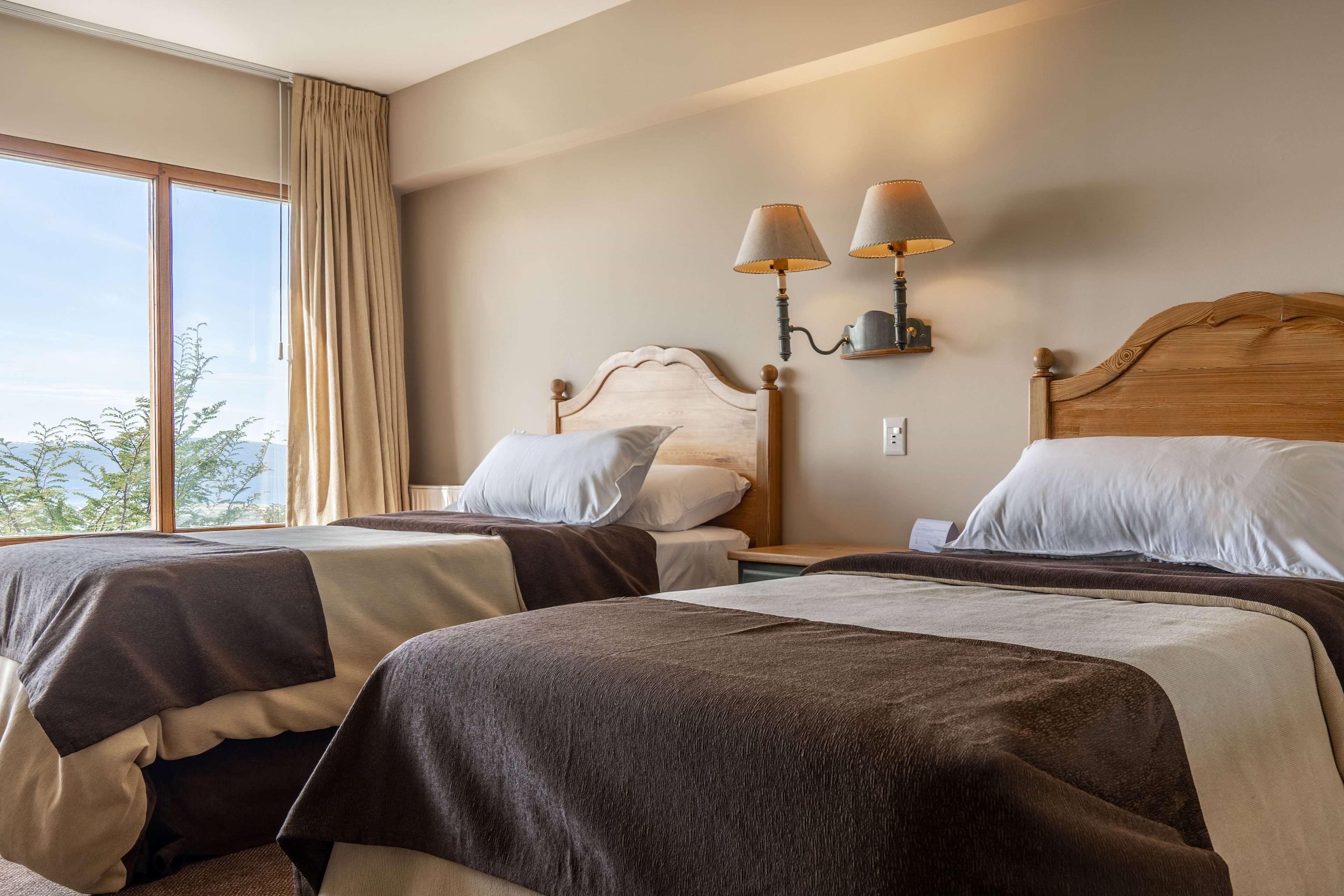 Wyndham Garden Ushuaia Hotel Del Glaciar Exterior photo