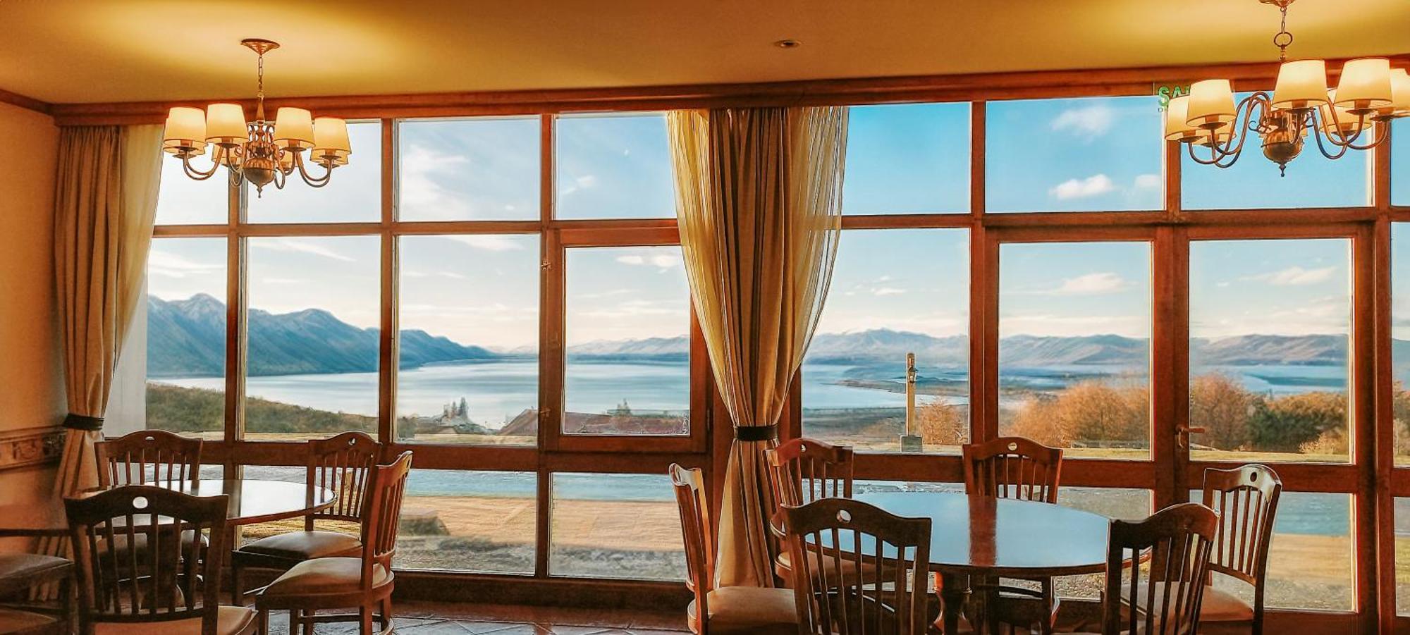 Wyndham Garden Ushuaia Hotel Del Glaciar Exterior photo